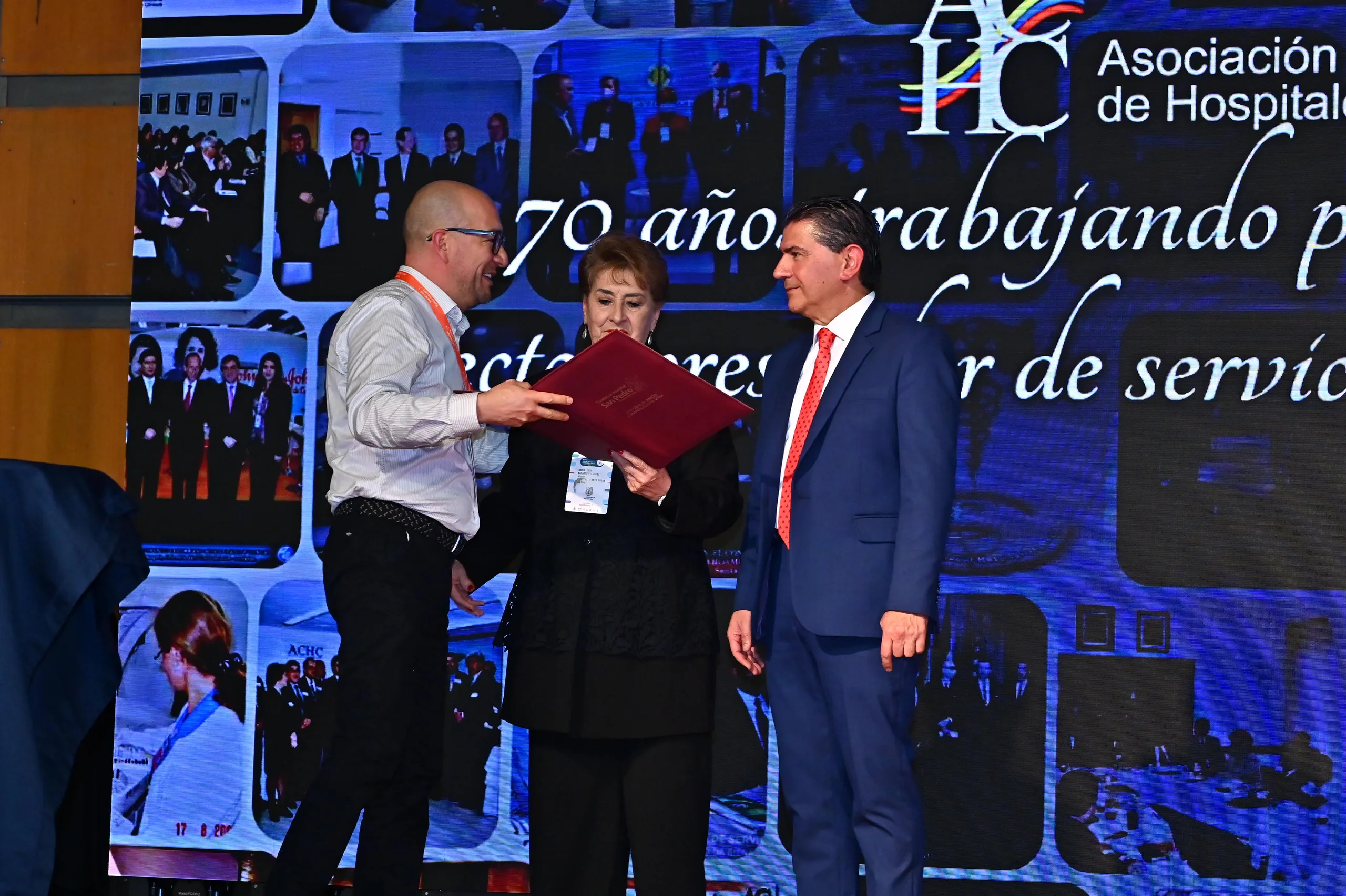 Foto 12 del evento 70 a&ntilde;os ACHC